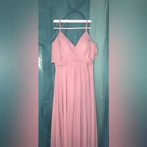 Long Dusty Pink dress🩷🩷